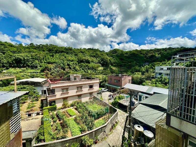 E269陽明山國家公園景觀透天‼️ 買地送屋,台北市士林區平等里平等段