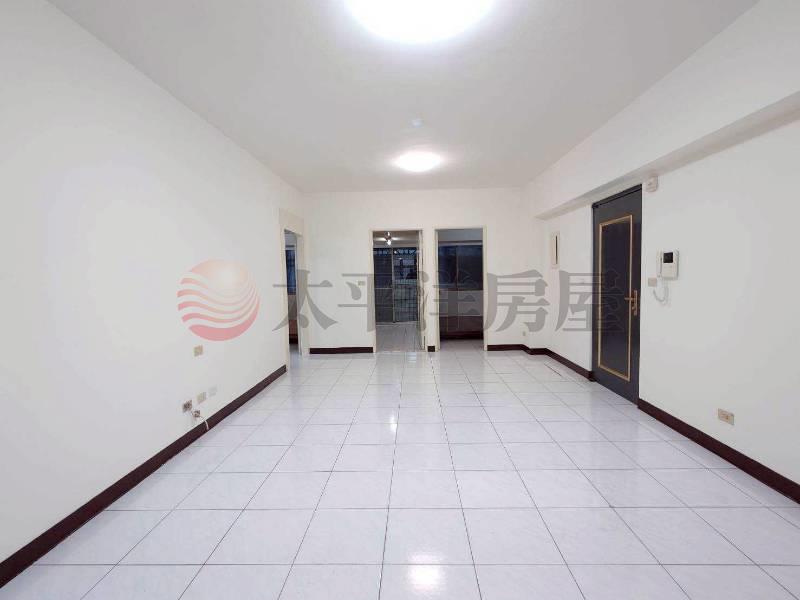 B018-新莊電梯三房平面車位,新北市新莊區建安街