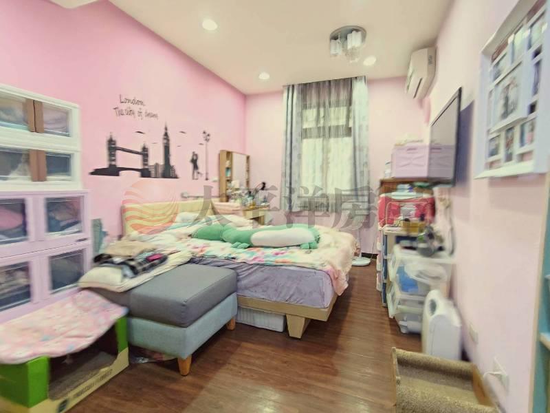 A064-榮富國小邊間大三房,新北市新莊區中信街