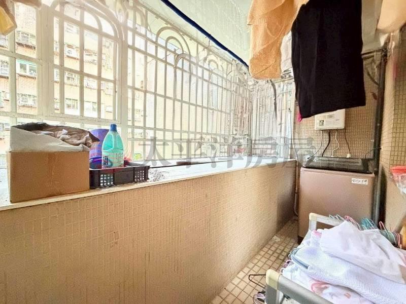 A064-榮富國小邊間大三房,新北市新莊區中信街