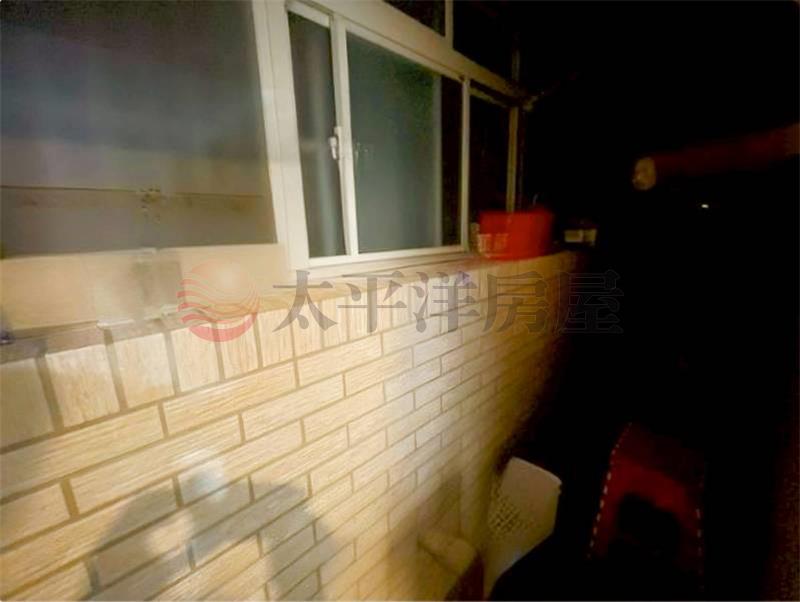 E130榮星花園邊間三樓大四房,台北市中山區民族東路