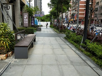 C155亞昕金店面,新北市新莊區中原路