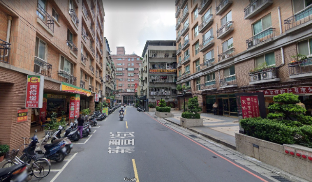 C180捷運新豐面寬店面,新北市新莊區新豐街