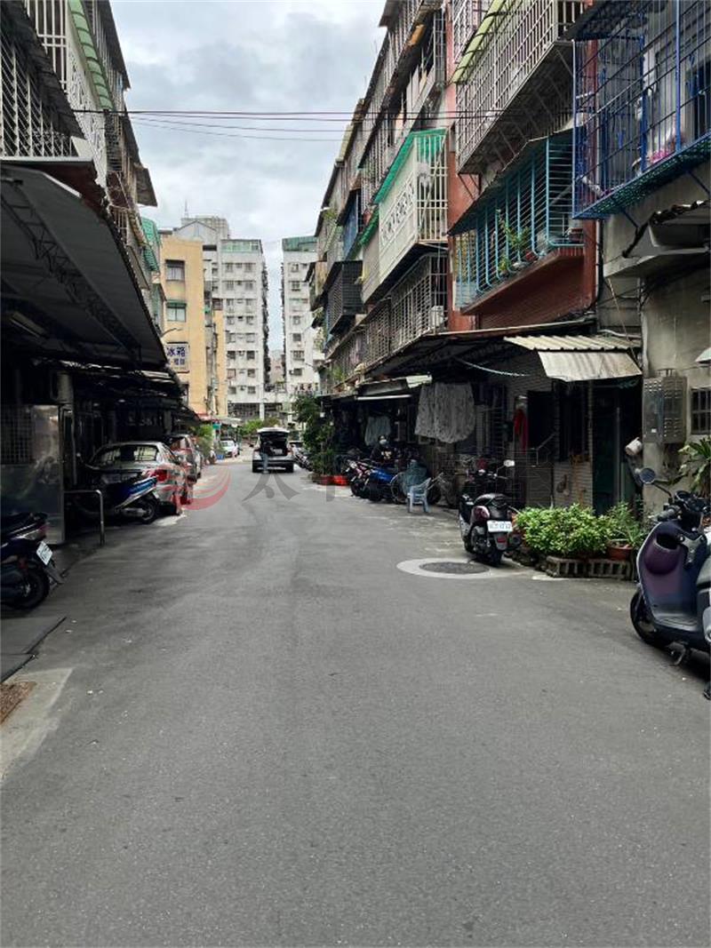 A72中誠4樓加倍屋,新北市新莊區中誠街