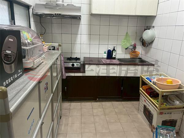 E176中和三樓美寓雙車位,新北市中和區中正路