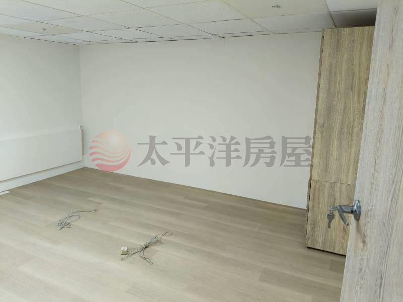 B51民西挑高夾層辦公室+平車,新北市新莊區民安西路