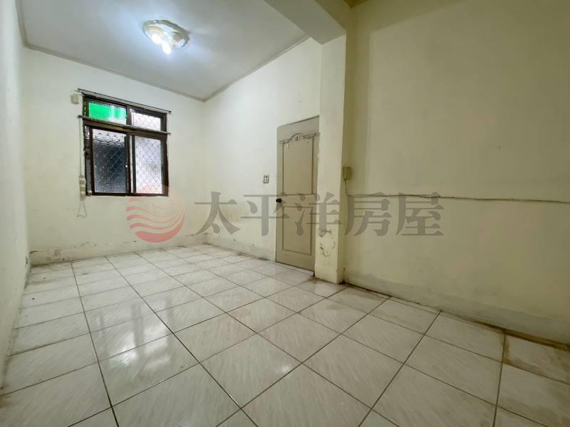 A22新莊路精巧透天,新北市新莊區新莊路
