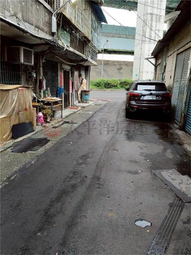 E190三重光復稀有透天,新北市三重區光復路二段