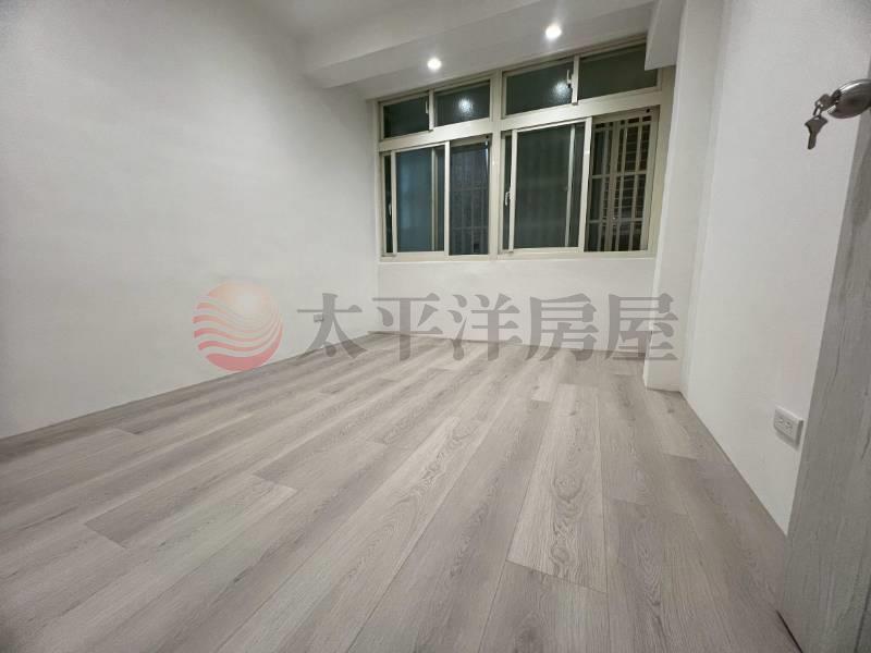 E122僑中一街國泰格局方正三房,新北市板橋區僑中一街