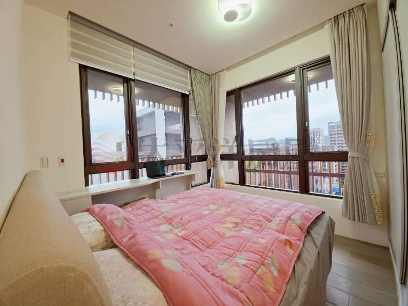 B101副都心昌平SRC三房+車位,新北市新莊區榮華路一段