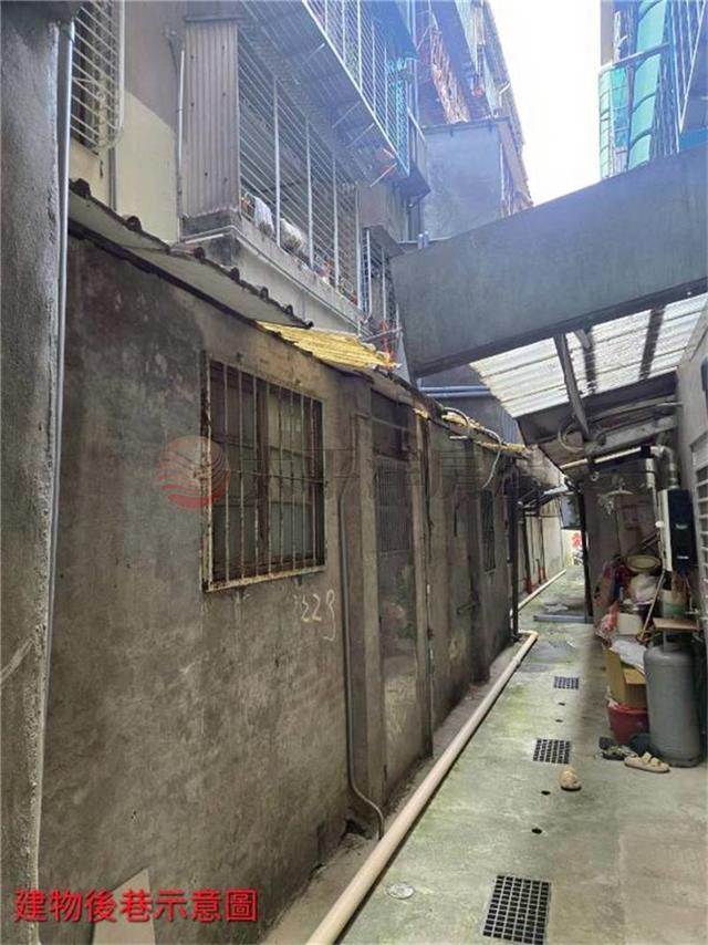 E220一樓.雙層大空間,新北市板橋區忠孝路