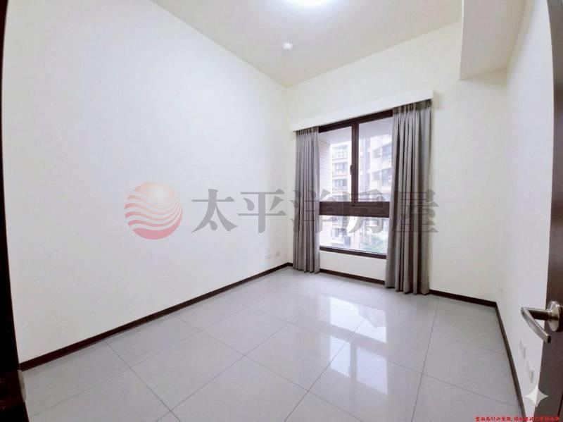 E088洲子洋樂HOUSE漂亮三房+車位,新北市五股區芳洲一路