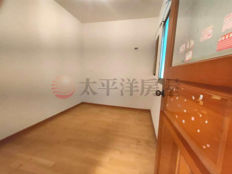 B94綠連莊公園三房車,新北市新莊區中榮街