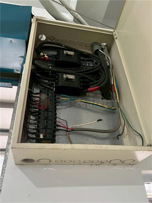 E247捷運站面寬透天廠辦,新北市三重區重新路五段