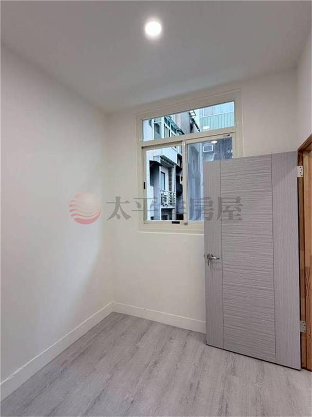 E141仁華全新裝潢3樓,新北市三重區仁華街