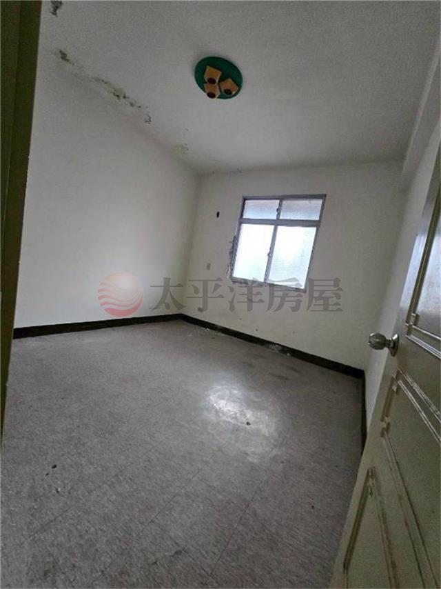 E194板新捷運站旁四樓雅寓,新北市板橋區中山路一段