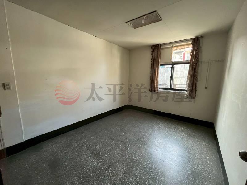 A89忠孝邊間頂加4+5,新北市新莊區忠孝街