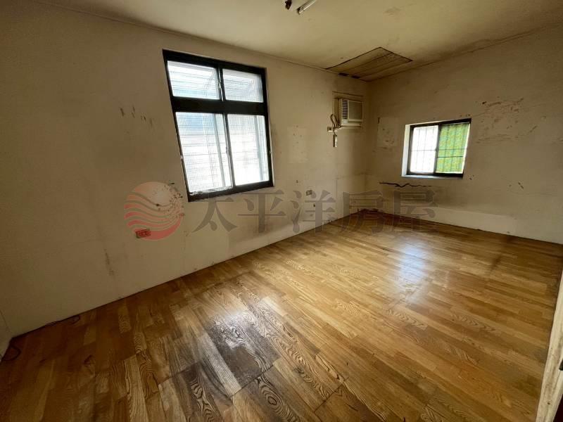 A89忠孝邊間頂加4+5,新北市新莊區忠孝街