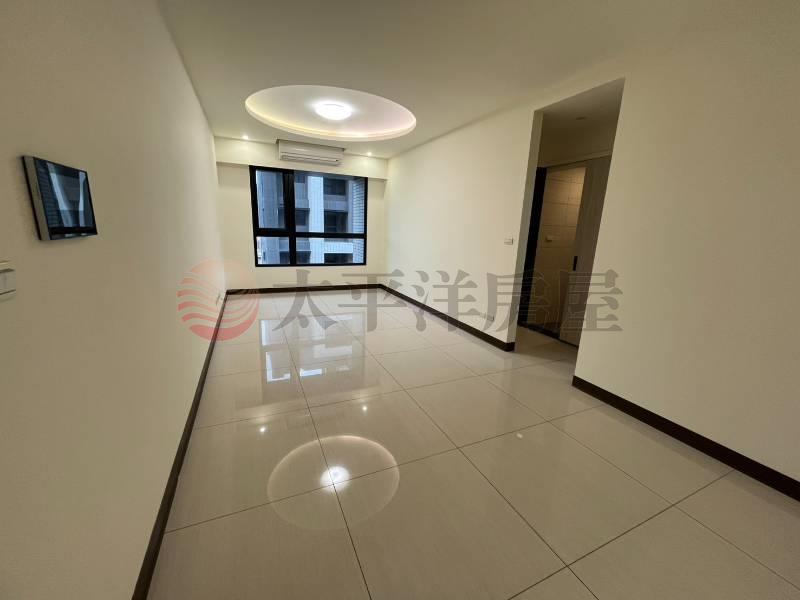 B106近學區 生活機能便利 次頂樓 兩房+車位,新北市新莊區中平路