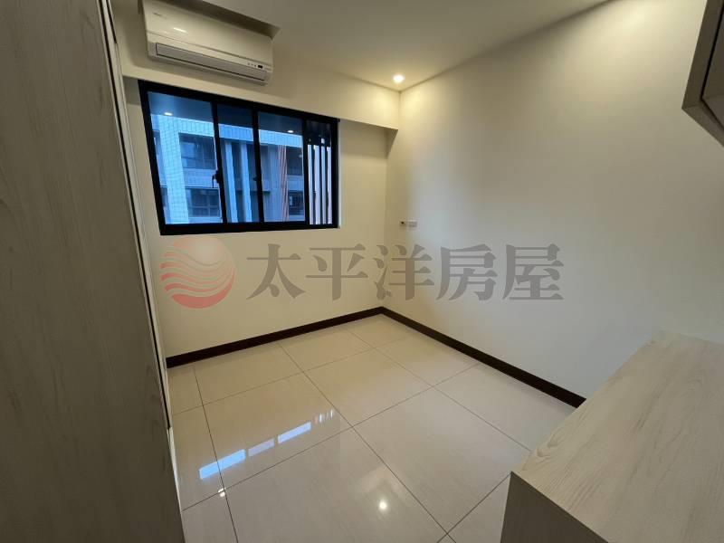 B106近學區 生活機能便利 次頂樓 兩房+車位,新北市新莊區中平路