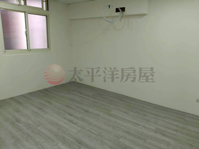 A106裕民購物便4+5,新北市新莊區裕民街