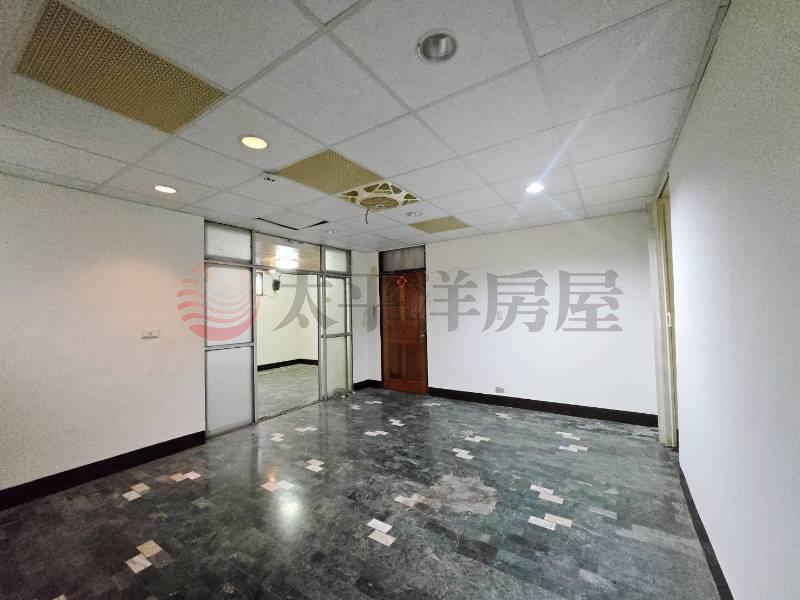 A81迴龍捷運邊間美3房,新北市新莊區中正路