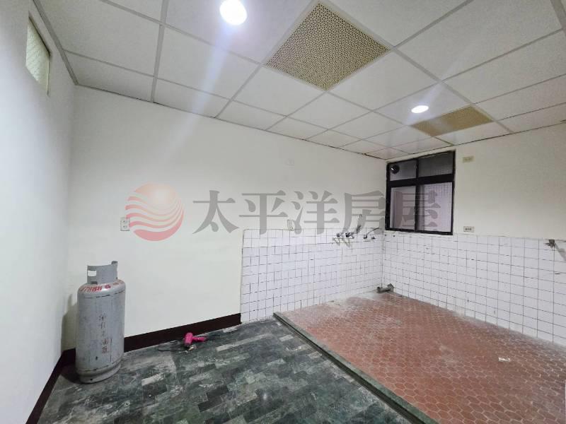 A81迴龍捷運邊間美3房,新北市新莊區中正路