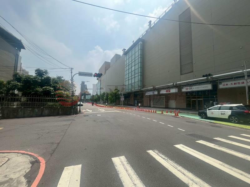 E086龍興收租電梯2樓,新北市中和區中山路三段