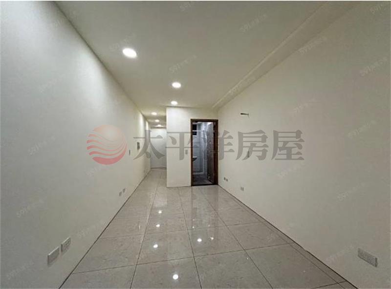 E117中和新都城 環球百貨新成屋,新北市中和區員山路