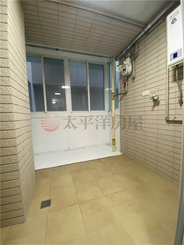 B72上居銀座六房車,新北市新莊區思源路