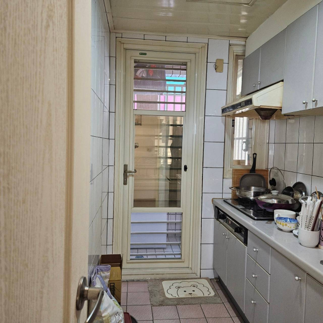 B004-高景觀電梯3房,新北市新莊區新北大道七段