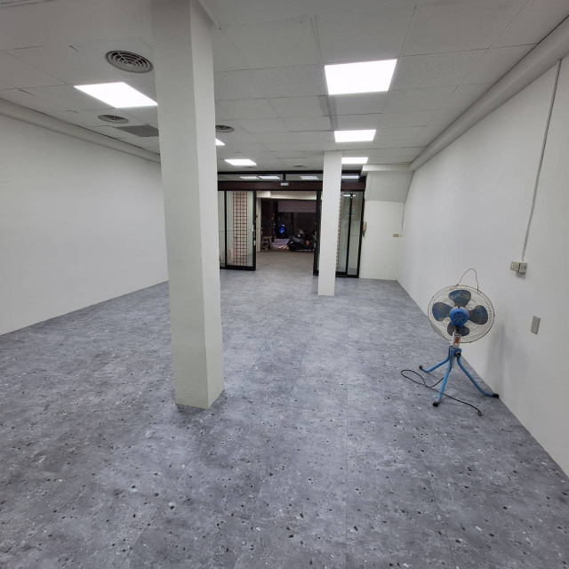 E009-長壽西街店面1樓,新北市三重區長壽西街