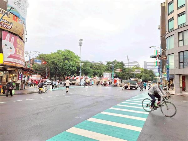 C011-復興路雙捷運店面,新北市新莊區復興路二段