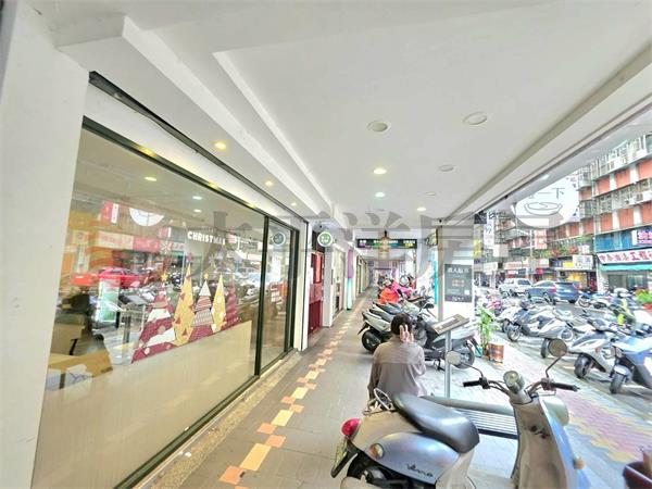 C010-幸福路最夯店面,新北市新莊區幸福路
