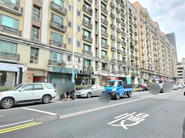 C013-幸福GOGO店面,新北市新莊區幸福路