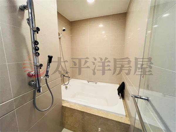 B031-帝王遠雄米蘭景觀戶雙車,新北市新莊區中央路