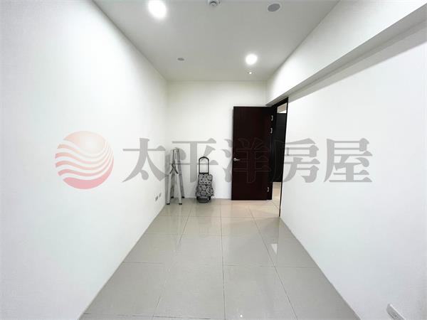 E015-新潤橋峰一路發,新北市三重區重新路一段