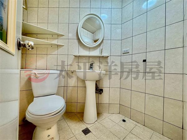 E097-三重低總黃金2樓,新北市三重區信義西街