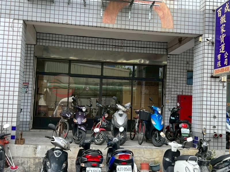 E040-貴和站商辦1樓,新北市泰山區德安街