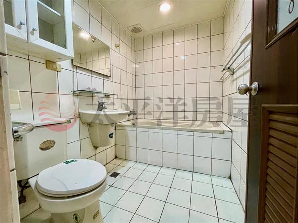 B034-佳瑪富貴方正大3房,新北市新莊區中和街