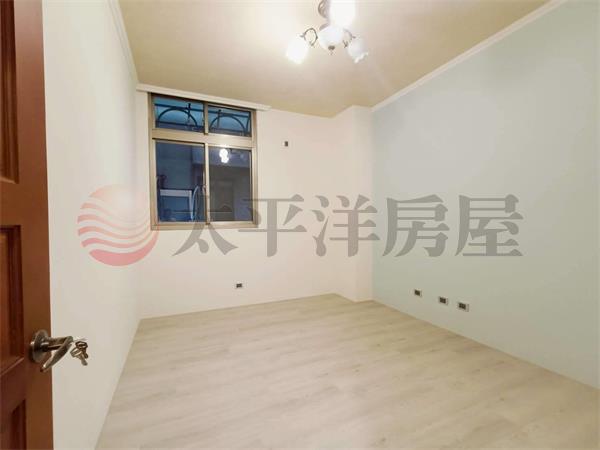 B006-丹鳳捷運低公設電梯華廈,新北市新莊區中正路