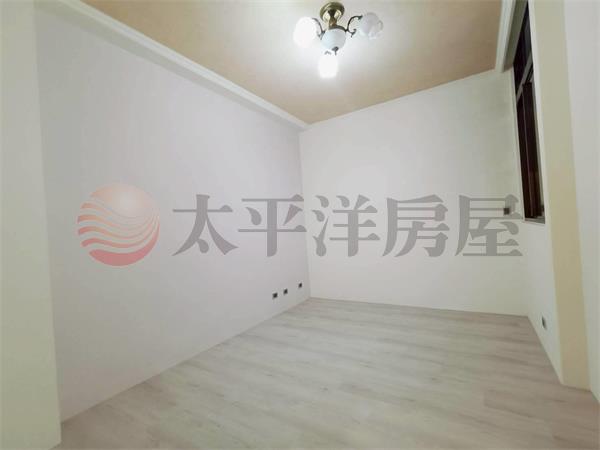B006-丹鳳捷運低公設電梯華廈,新北市新莊區中正路