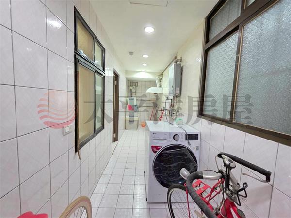 A016-中誠街3樓方正屋,新北市新莊區中誠街