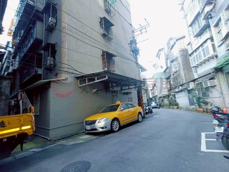 E075-金門街邊間1樓大4房,新北市板橋區金門街