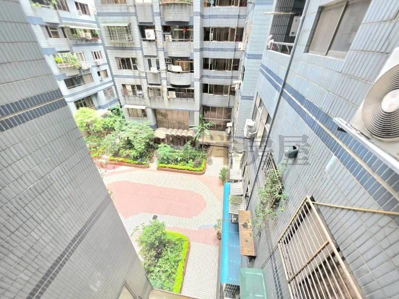 B015-近捷運公園天下一家4大房,新北市新莊區建中街