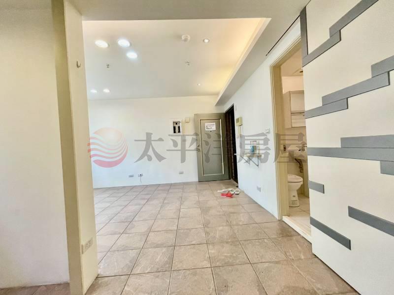 B018-景觀正2房採光屋,新北市新莊區中平路