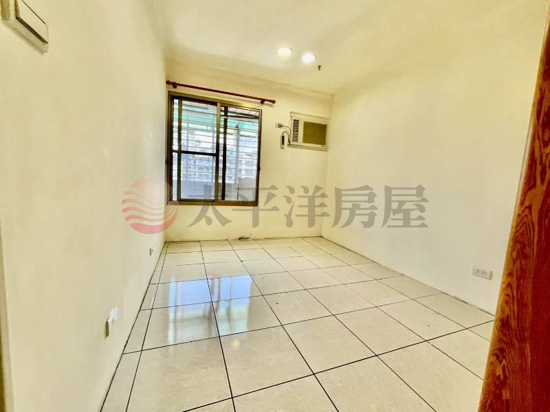 B018-景觀正2房採光屋,新北市新莊區中平路