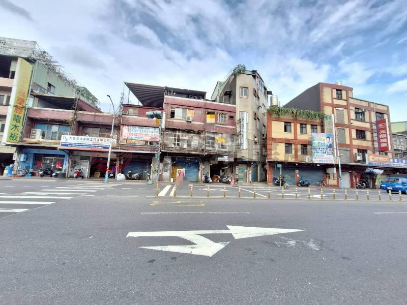 A051-新樹路滿租優質透天,新北市新莊區新樹路