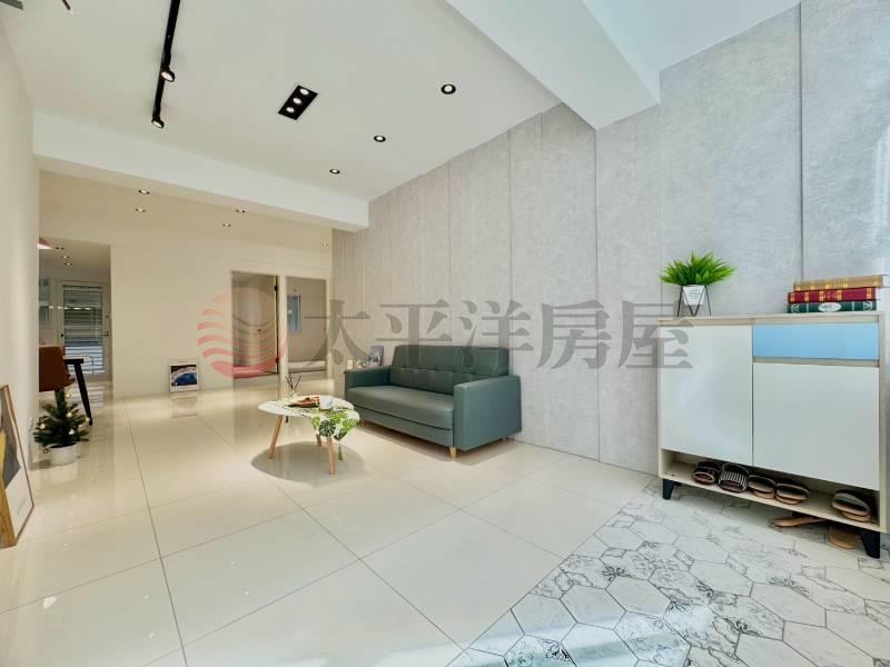 E052-裕民方正美裝3樓,新北市板橋區裕民街