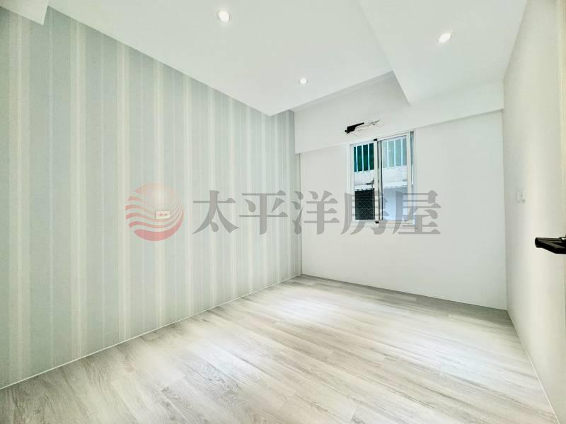 E052-裕民方正美裝3樓,新北市板橋區裕民街